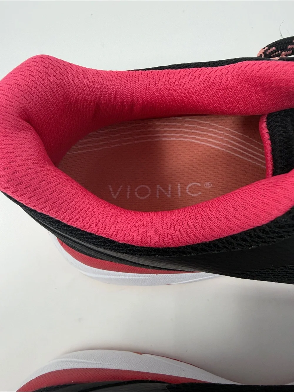 Vionic Black Sneakers with Pink and Coral Accents Size 9.5 Excellent Condition